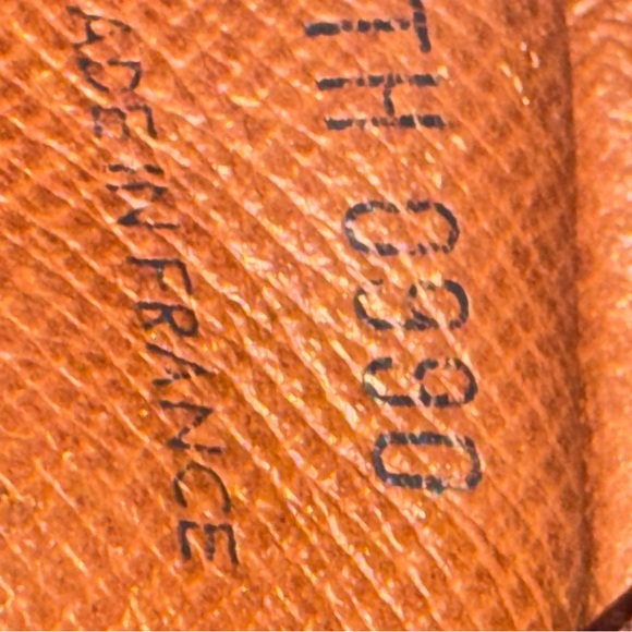 Auth LOUIS VUITTON Monogram Compiegne 23 Clutch Bag - Picture 9 of 15